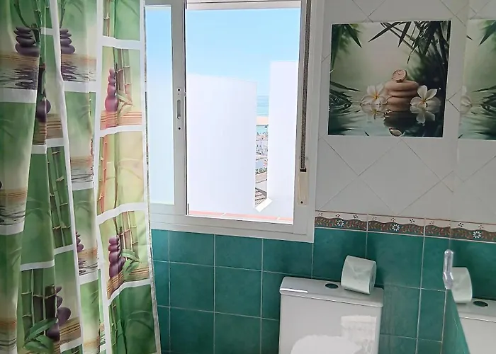 Piso Centrico - Familias Y Parejas Conil De La Frontera